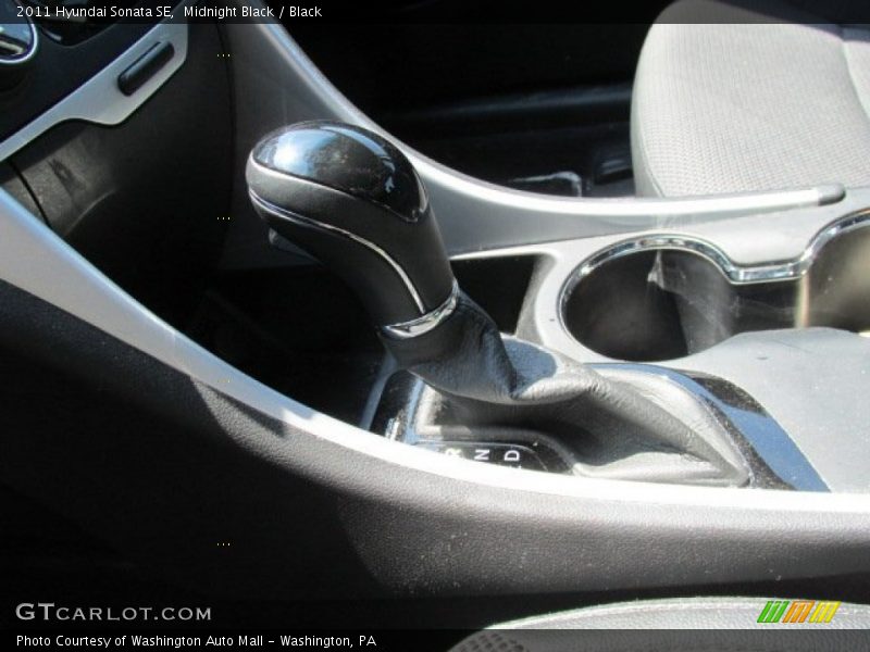 Midnight Black / Black 2011 Hyundai Sonata SE