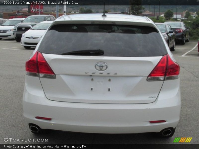 Blizzard Pearl / Gray 2009 Toyota Venza V6 AWD
