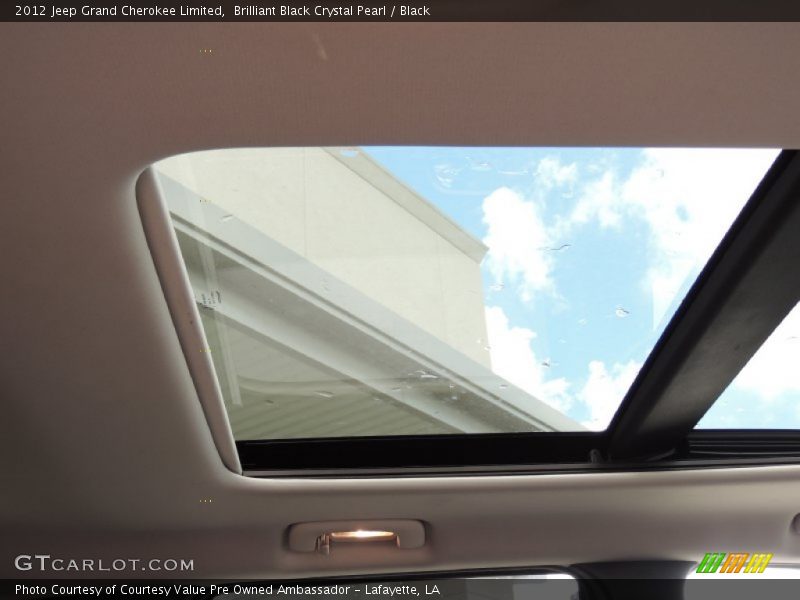 Brilliant Black Crystal Pearl / Black 2012 Jeep Grand Cherokee Limited