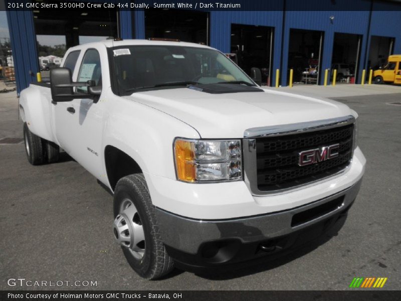 Front 3/4 View of 2014 Sierra 3500HD Crew Cab 4x4 Dually