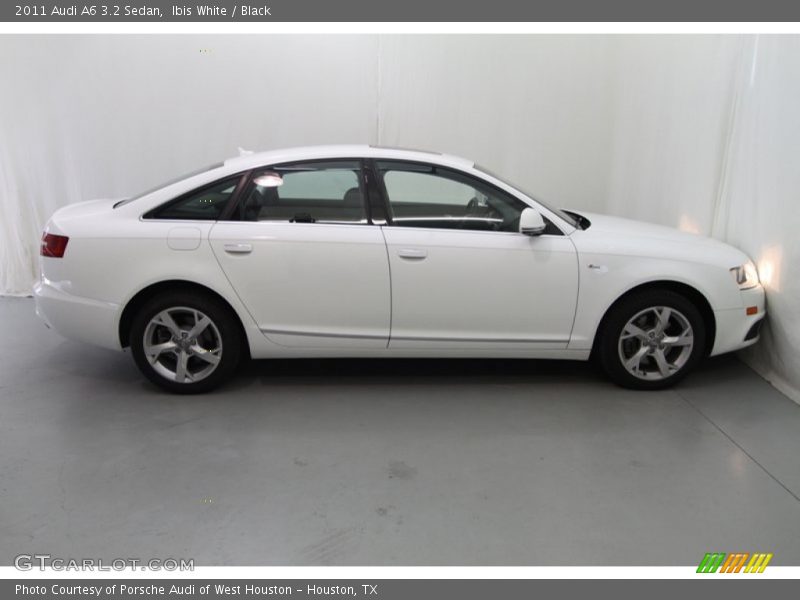 Ibis White / Black 2011 Audi A6 3.2 Sedan