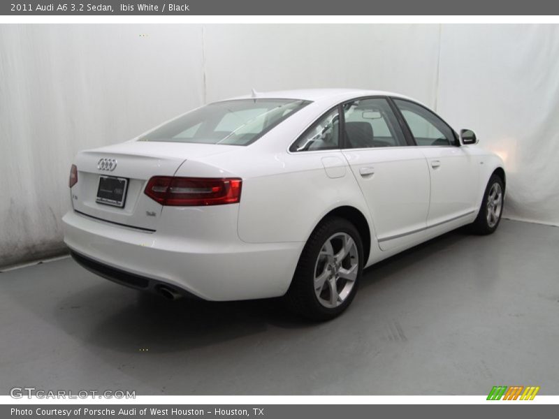 Ibis White / Black 2011 Audi A6 3.2 Sedan