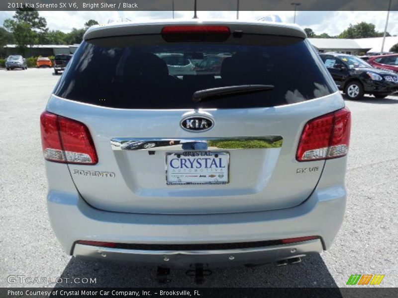 Bright Silver / Black 2011 Kia Sorento SX V6