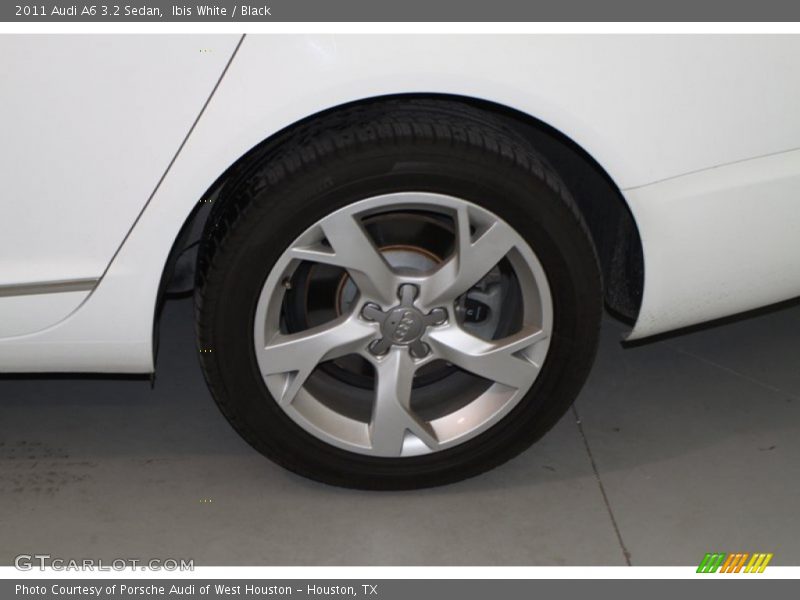 Ibis White / Black 2011 Audi A6 3.2 Sedan