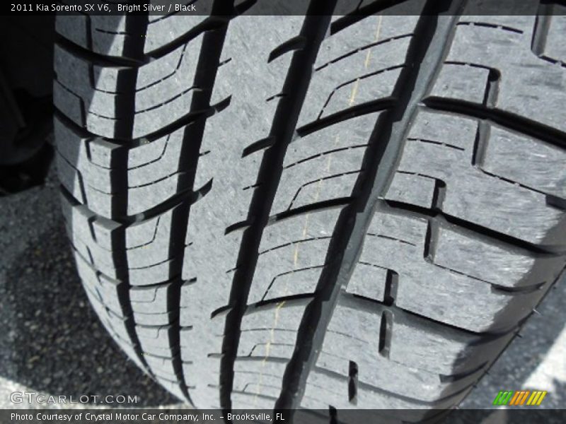 Bright Silver / Black 2011 Kia Sorento SX V6