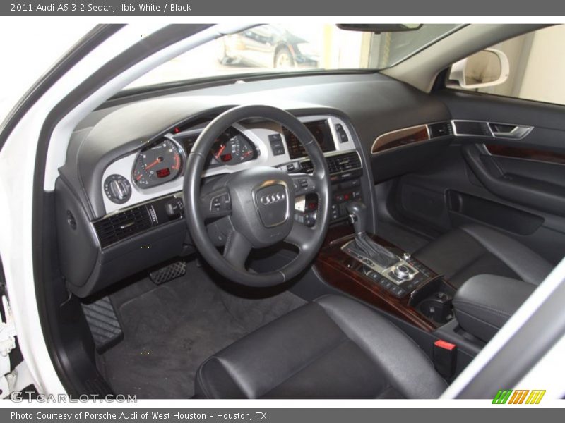 Black Interior - 2011 A6 3.2 Sedan 