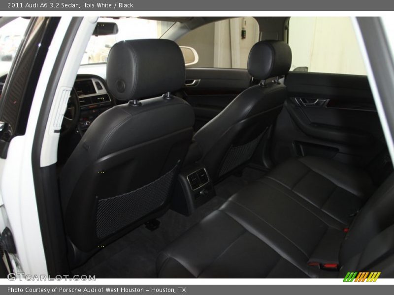 Ibis White / Black 2011 Audi A6 3.2 Sedan