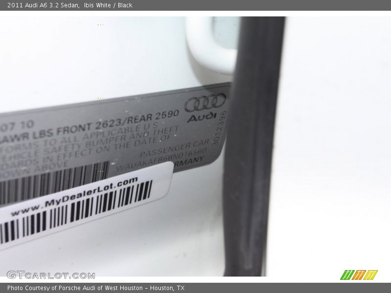 Ibis White / Black 2011 Audi A6 3.2 Sedan