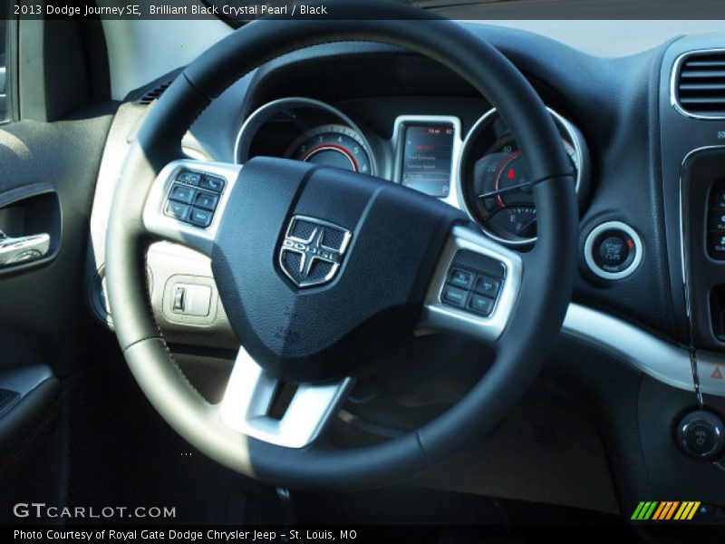 Brilliant Black Crystal Pearl / Black 2013 Dodge Journey SE