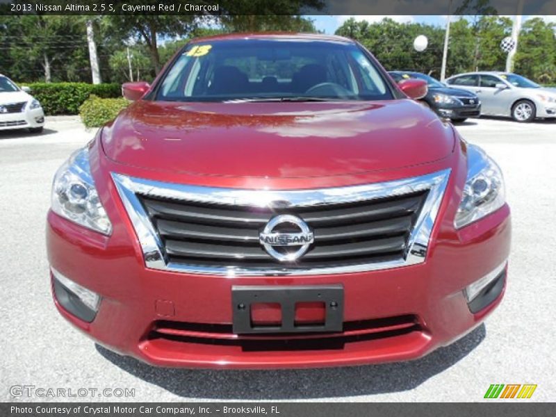 Cayenne Red / Charcoal 2013 Nissan Altima 2.5 S