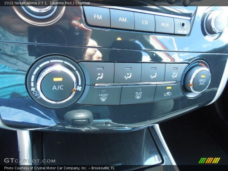 Cayenne Red / Charcoal 2013 Nissan Altima 2.5 S