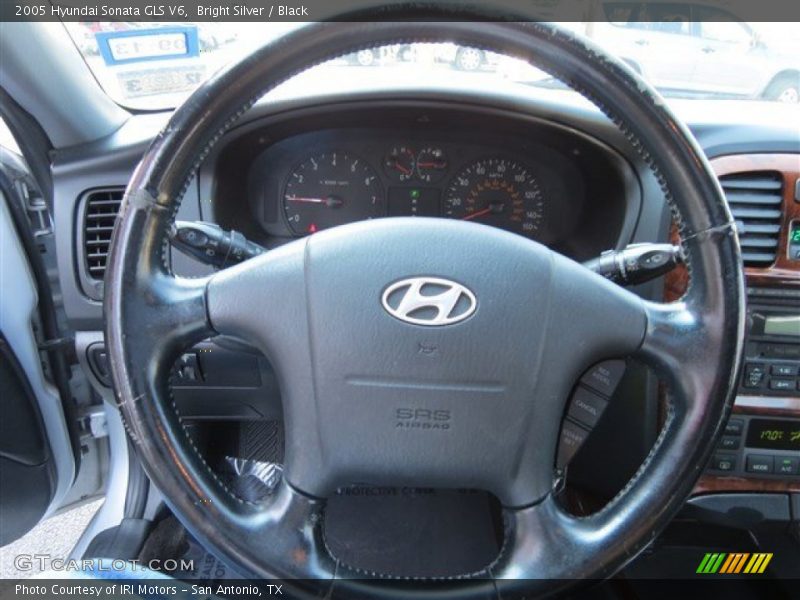 Bright Silver / Black 2005 Hyundai Sonata GLS V6