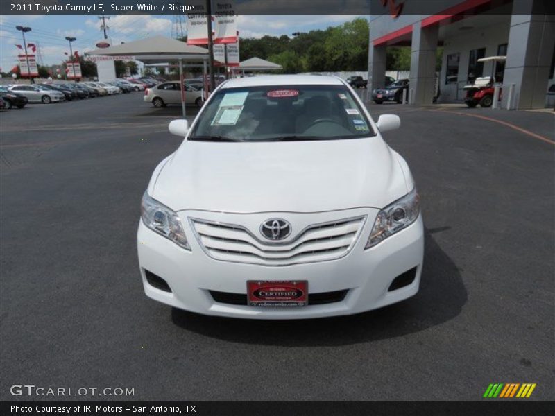 Super White / Bisque 2011 Toyota Camry LE