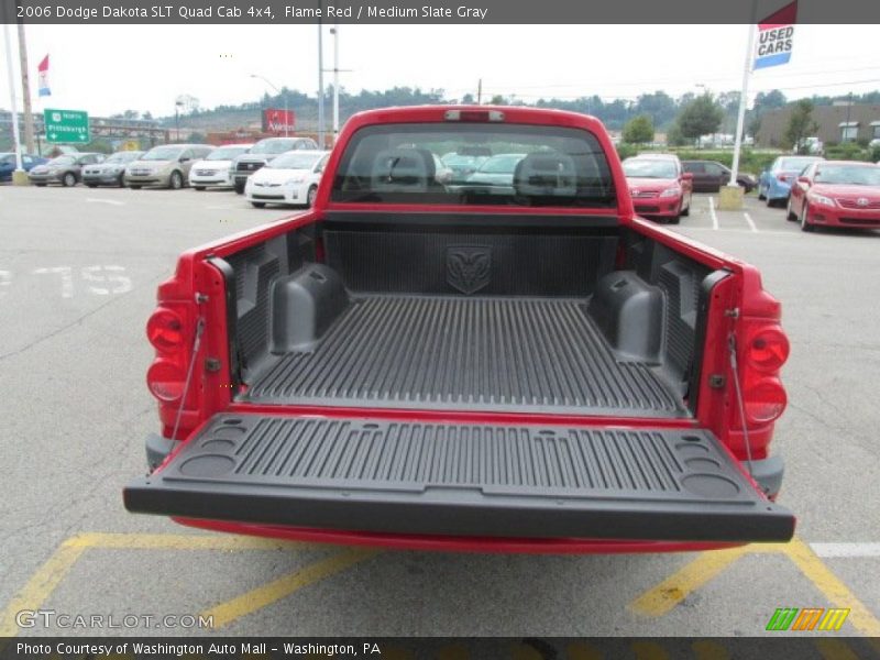 Flame Red / Medium Slate Gray 2006 Dodge Dakota SLT Quad Cab 4x4