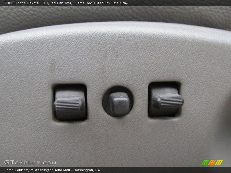 Flame Red / Medium Slate Gray 2006 Dodge Dakota SLT Quad Cab 4x4