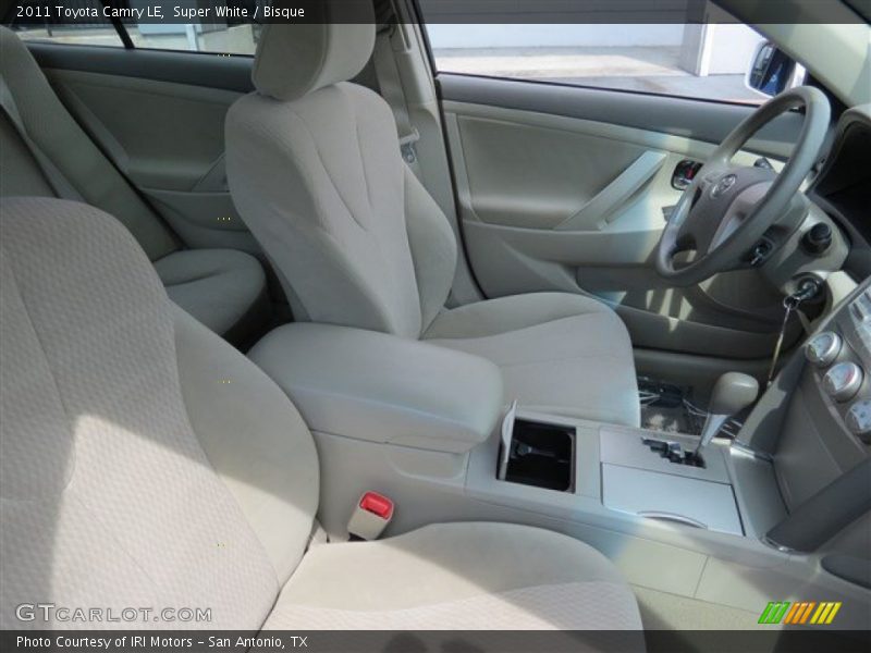 Super White / Bisque 2011 Toyota Camry LE