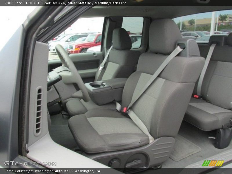 Silver Metallic / Medium/Dark Flint 2006 Ford F150 XLT SuperCab 4x4