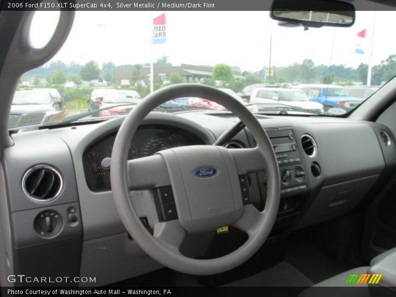 Silver Metallic / Medium/Dark Flint 2006 Ford F150 XLT SuperCab 4x4