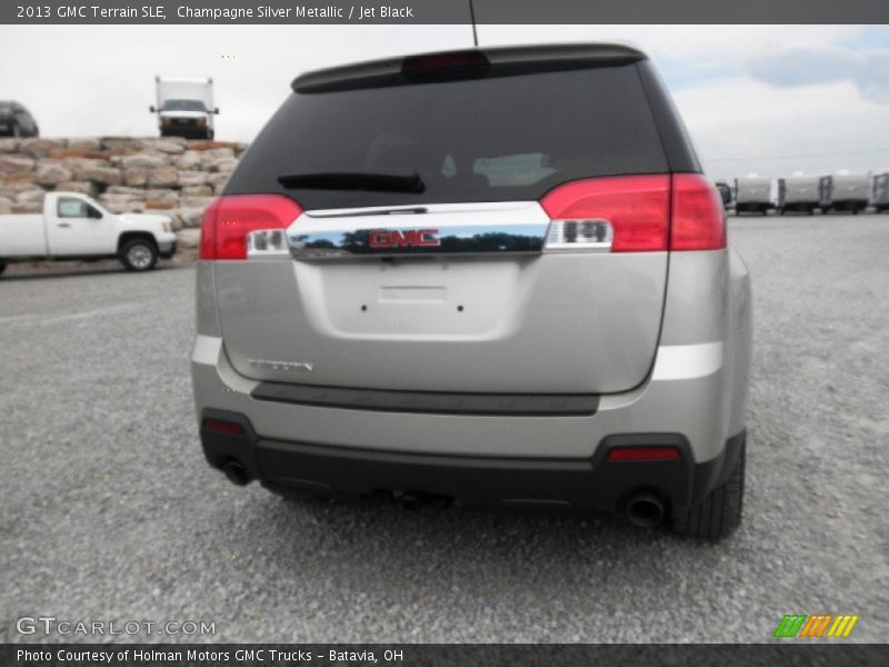 Champagne Silver Metallic / Jet Black 2013 GMC Terrain SLE