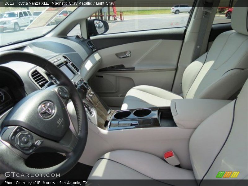 Magnetic Gray Metallic / Light Gray 2013 Toyota Venza XLE