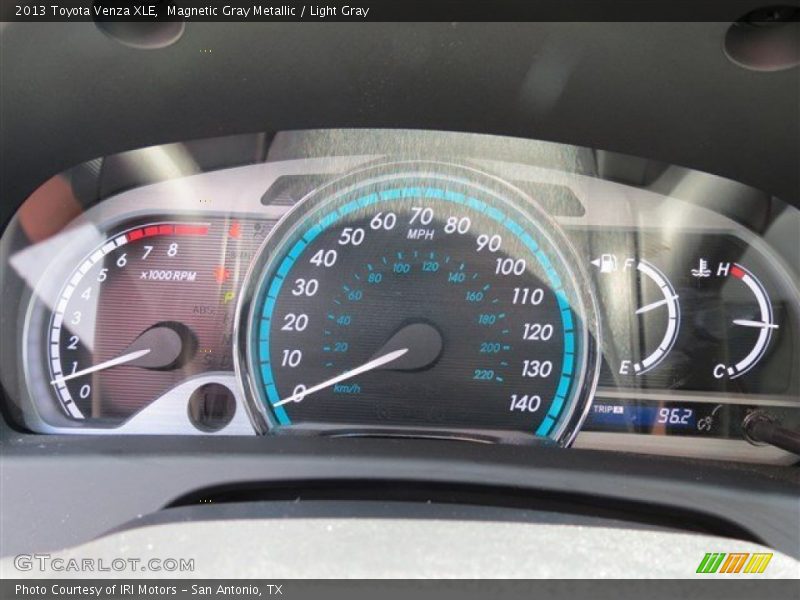 Magnetic Gray Metallic / Light Gray 2013 Toyota Venza XLE