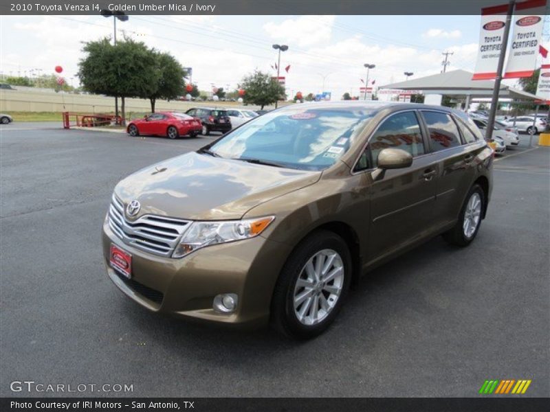Golden Umber Mica / Ivory 2010 Toyota Venza I4