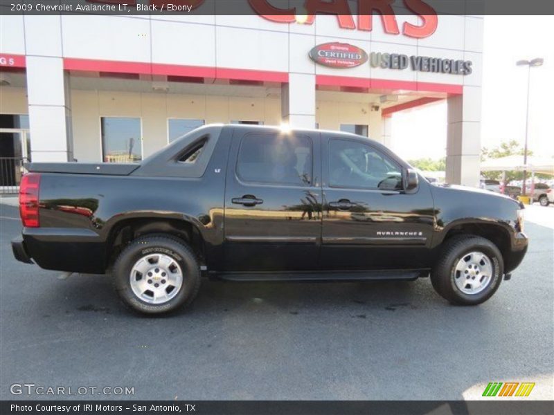 Black / Ebony 2009 Chevrolet Avalanche LT