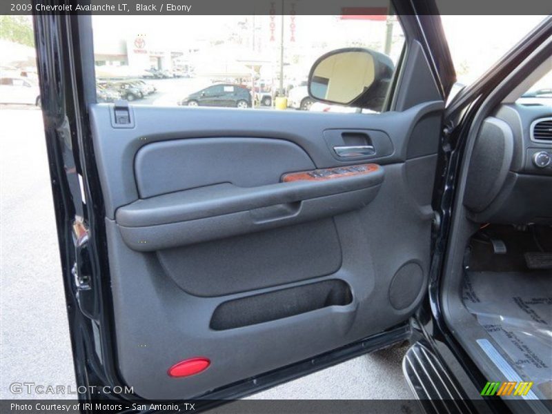 Black / Ebony 2009 Chevrolet Avalanche LT