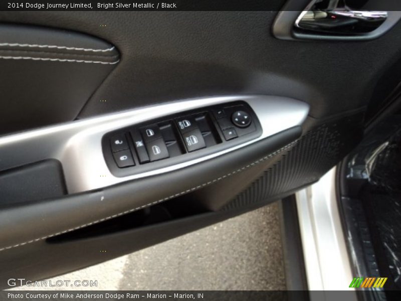 Bright Silver Metallic / Black 2014 Dodge Journey Limited