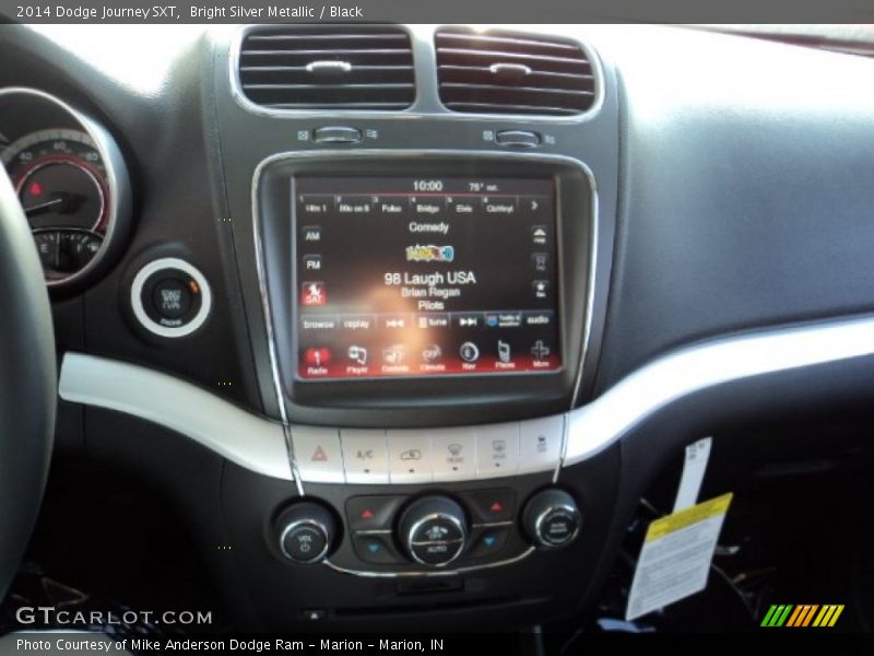 Bright Silver Metallic / Black 2014 Dodge Journey SXT