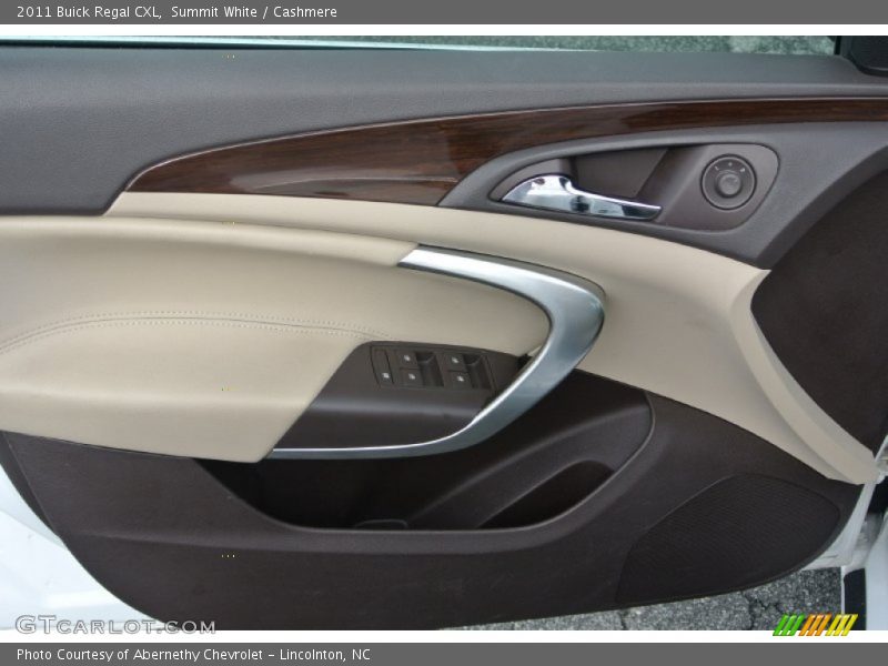Summit White / Cashmere 2011 Buick Regal CXL