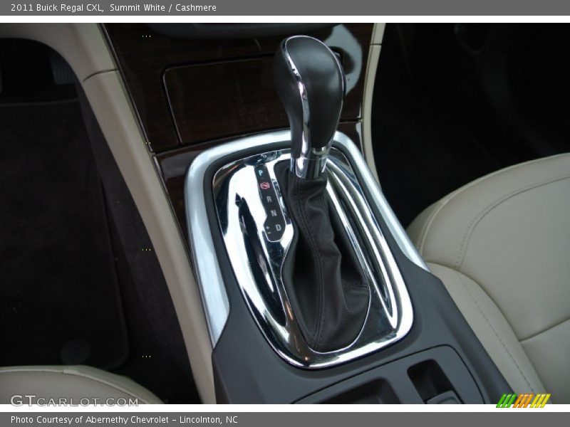 Summit White / Cashmere 2011 Buick Regal CXL