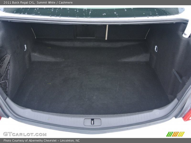 Summit White / Cashmere 2011 Buick Regal CXL