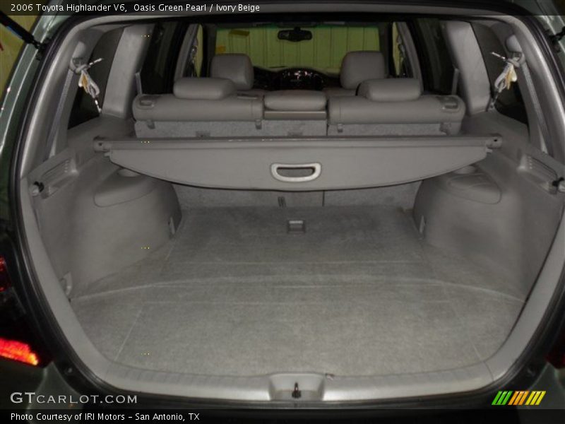 Oasis Green Pearl / Ivory Beige 2006 Toyota Highlander V6