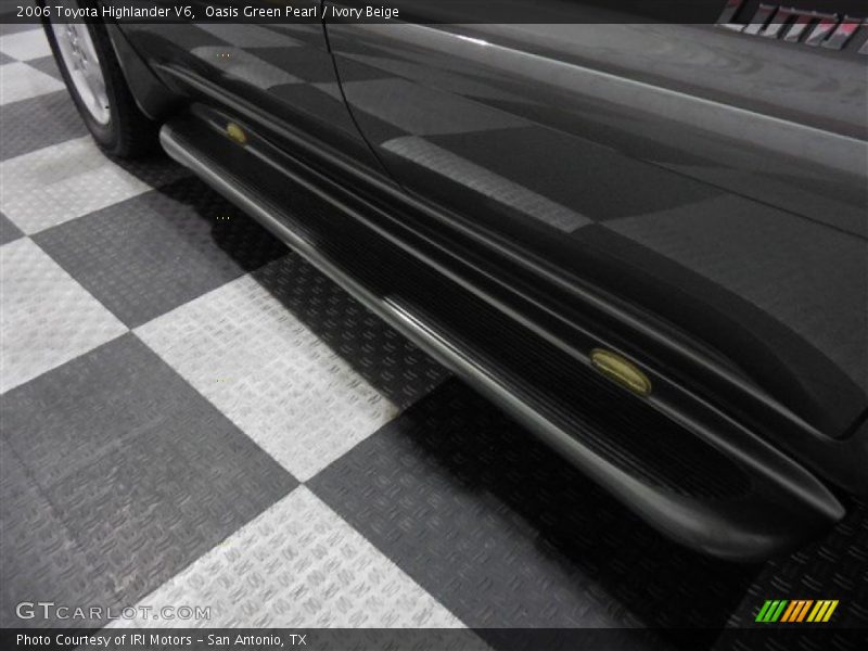 Oasis Green Pearl / Ivory Beige 2006 Toyota Highlander V6