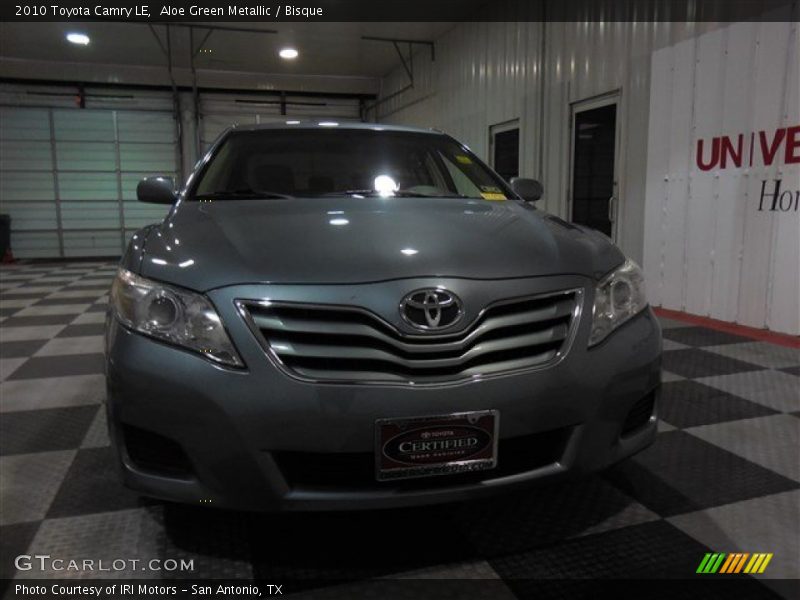 Aloe Green Metallic / Bisque 2010 Toyota Camry LE