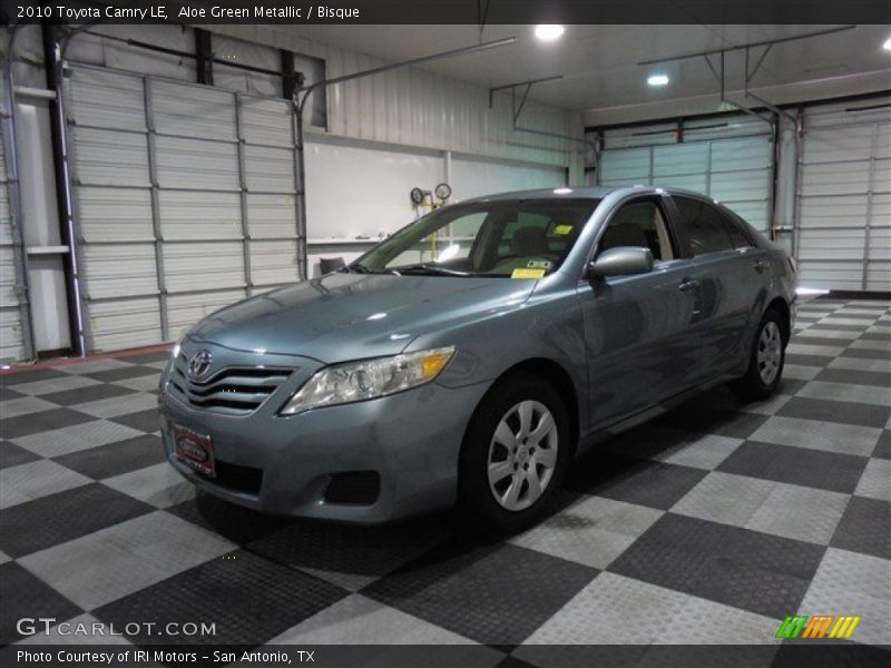 Aloe Green Metallic / Bisque 2010 Toyota Camry LE