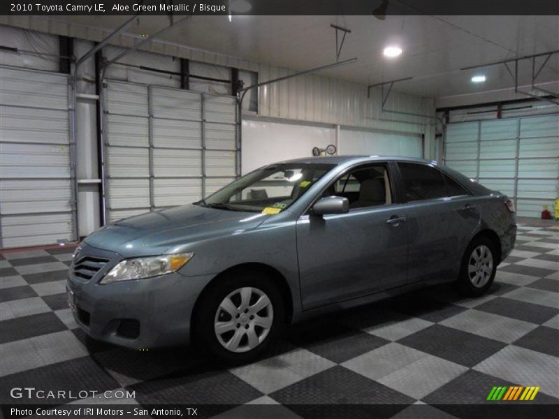 Aloe Green Metallic / Bisque 2010 Toyota Camry LE