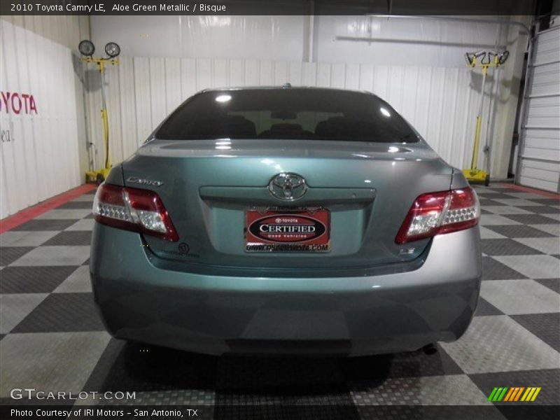 Aloe Green Metallic / Bisque 2010 Toyota Camry LE