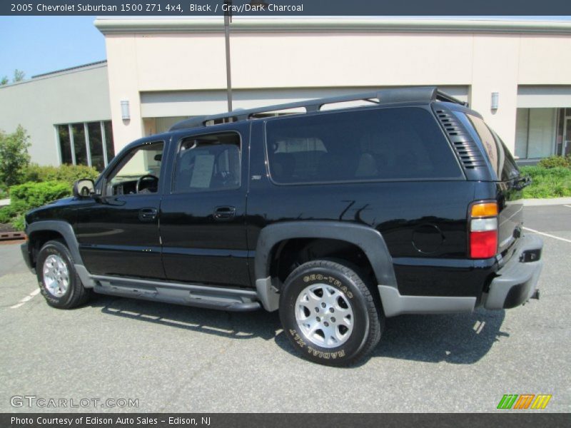 Black / Gray/Dark Charcoal 2005 Chevrolet Suburban 1500 Z71 4x4