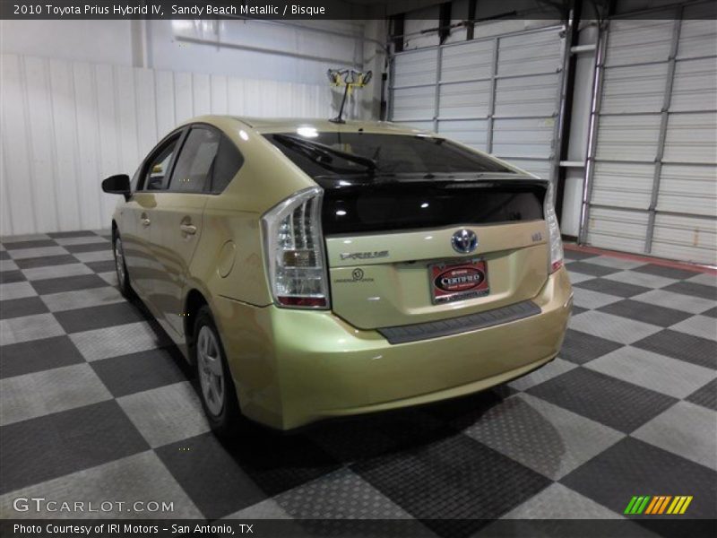 Sandy Beach Metallic / Bisque 2010 Toyota Prius Hybrid IV