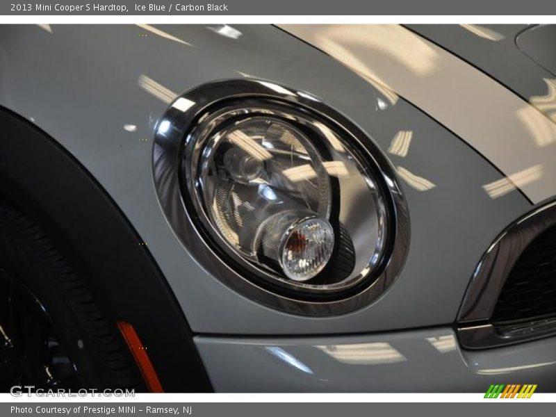 Ice Blue / Carbon Black 2013 Mini Cooper S Hardtop