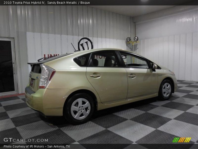Sandy Beach Metallic / Bisque 2010 Toyota Prius Hybrid IV
