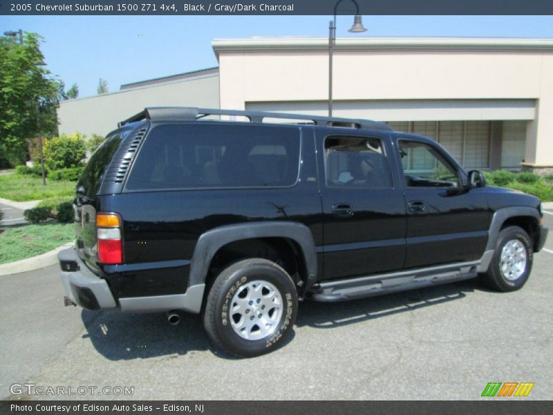 Black / Gray/Dark Charcoal 2005 Chevrolet Suburban 1500 Z71 4x4