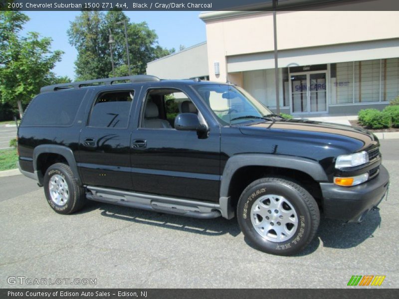 Black / Gray/Dark Charcoal 2005 Chevrolet Suburban 1500 Z71 4x4