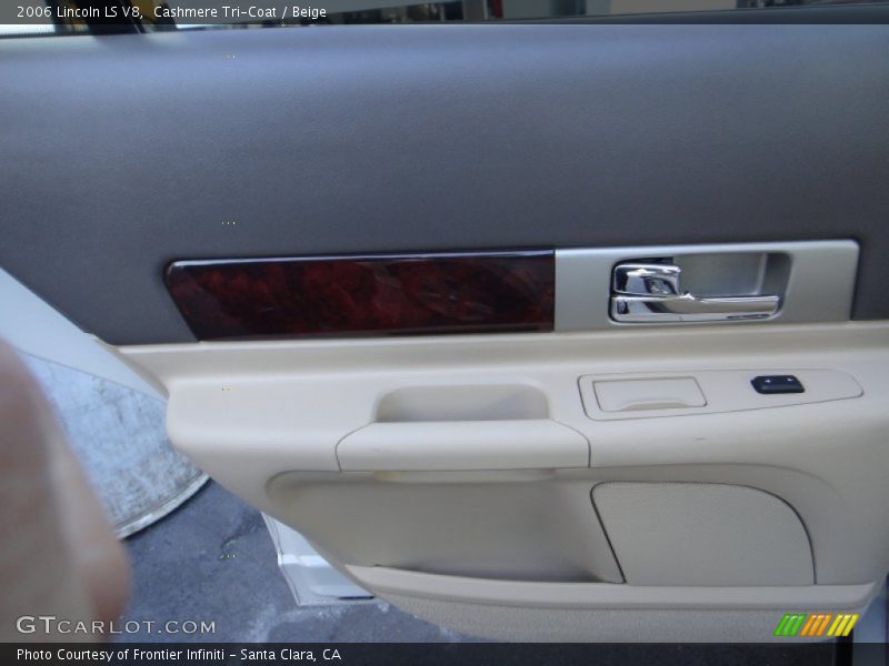 Cashmere Tri-Coat / Beige 2006 Lincoln LS V8