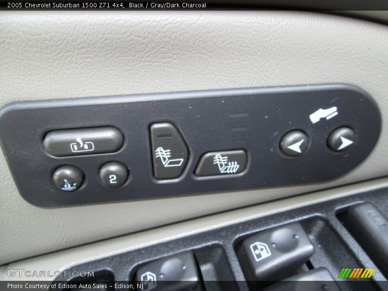 Black / Gray/Dark Charcoal 2005 Chevrolet Suburban 1500 Z71 4x4