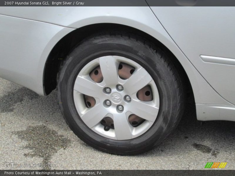 Bright Silver / Gray 2007 Hyundai Sonata GLS