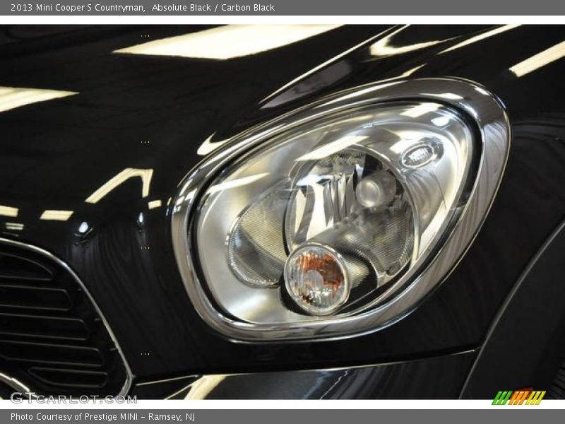 Absolute Black / Carbon Black 2013 Mini Cooper S Countryman