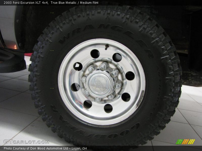  2003 Excursion XLT 4x4 Wheel